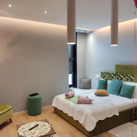 Square 21 Apartman *