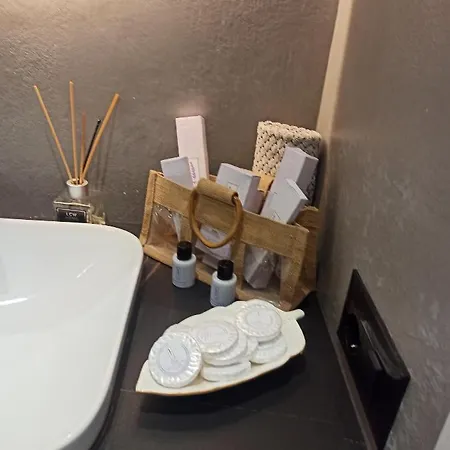 Square 21 Apartman Tirana