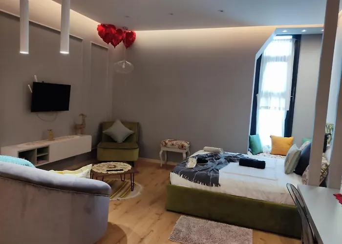 Square 21 ティラナ