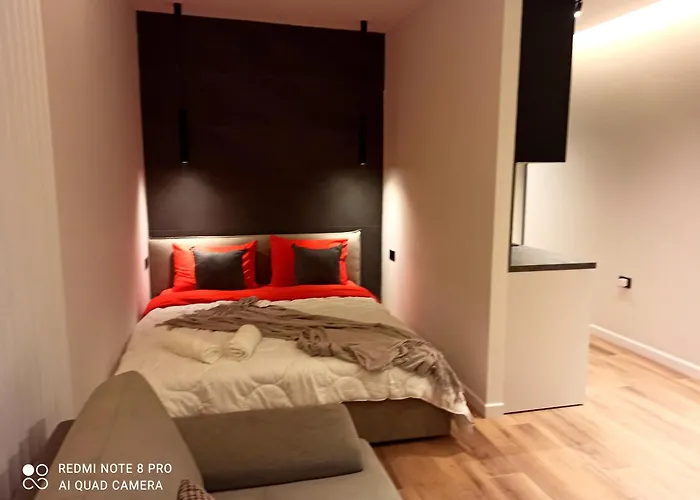 Square 21 Lägenhet Tirana